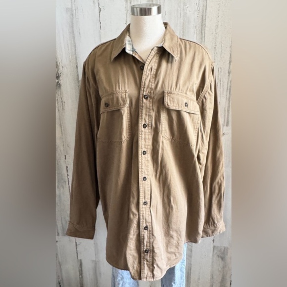 L.L. Bean Men's Casual Button-Down Shirt in Khaki Brown Size LT—fits like XL/XXL